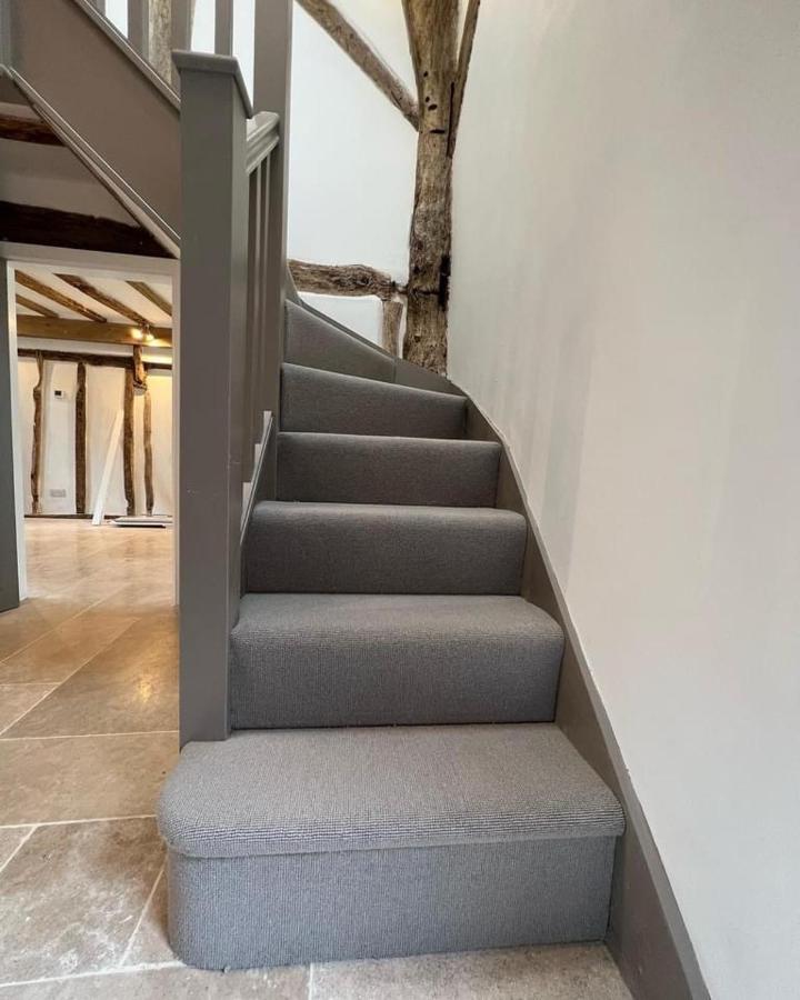 Seven Abbey Lane Villa Саутъм Екстериор снимка