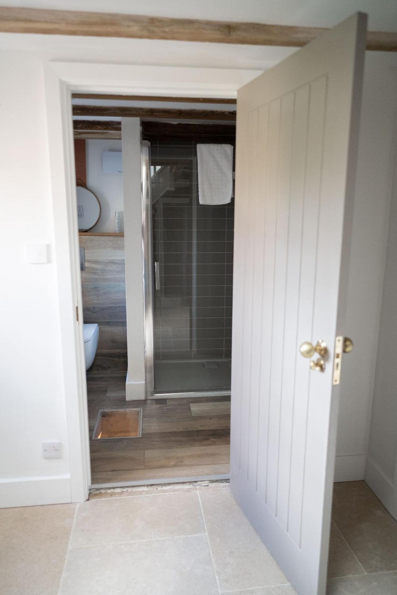 Seven Abbey Lane Villa Саутъм Екстериор снимка