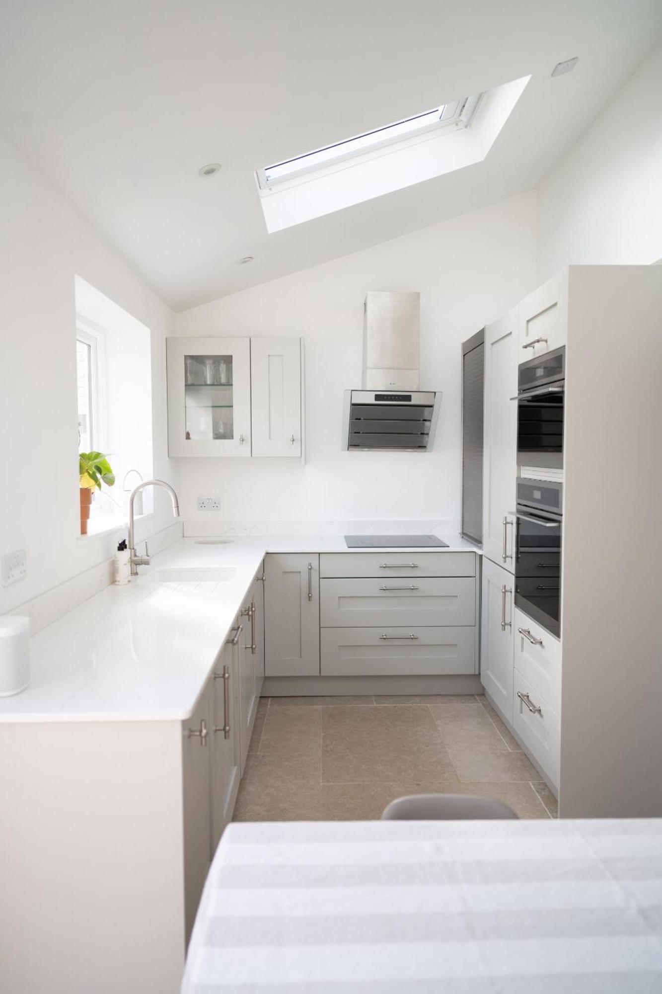 Seven Abbey Lane Villa Саутъм Екстериор снимка